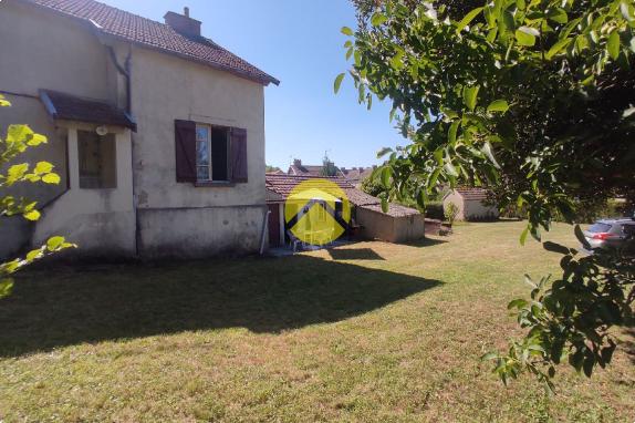 Maison mitoyenne sur étage