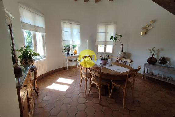 maison spacieuse et lumineuse
