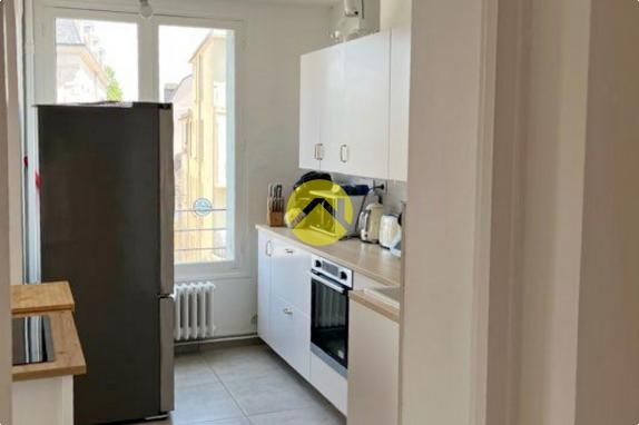 T4 rénové 83 m² avec cave 