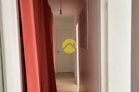 T4 rénové 83 m² avec cave 