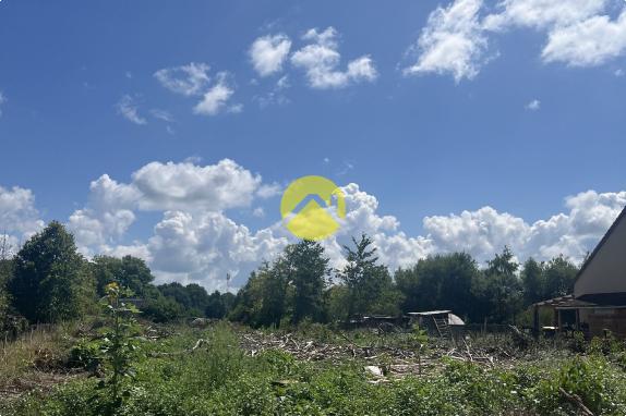 SUPERBE TERRAIN2529M² CONSTRUCTIBLE