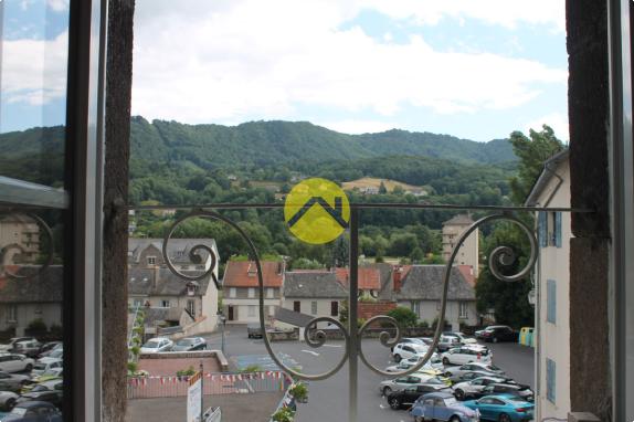 Appartement + local commercial