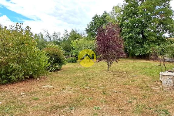 Longère avec jardin de 3 000 m²