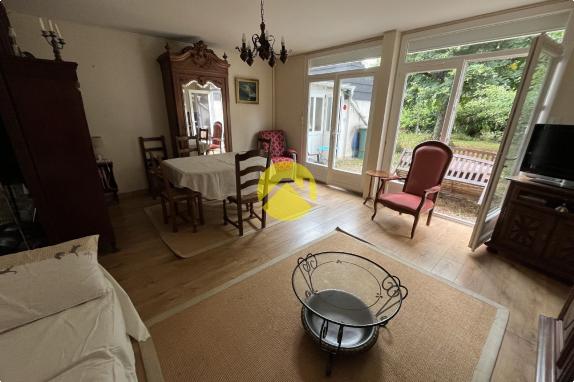 Maison / Pavillon Bourges, 4 pièces à vendre