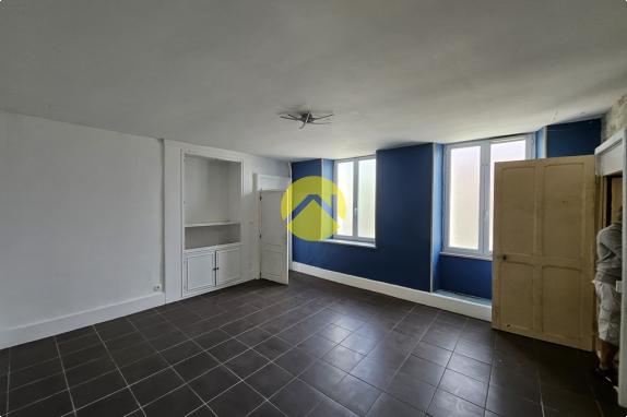 Maison de ville double potentiel