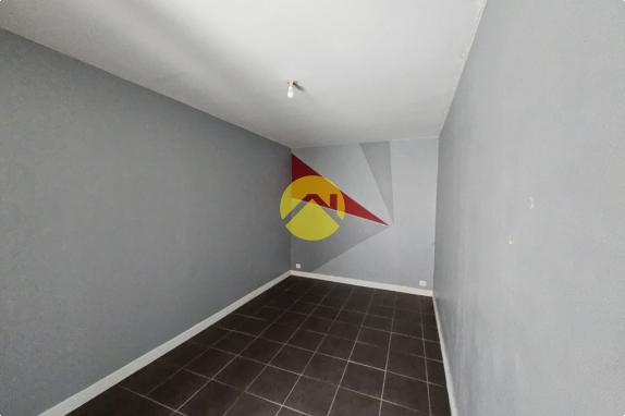 Maison de ville double potentiel