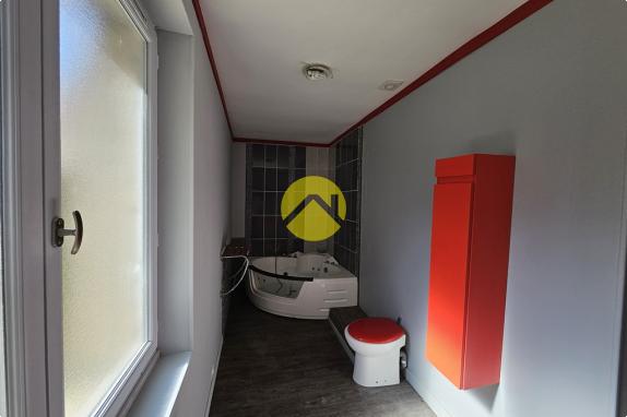 Maison de ville double potentiel