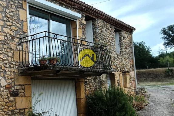 MAISON TOTALMENT RENOVEE 