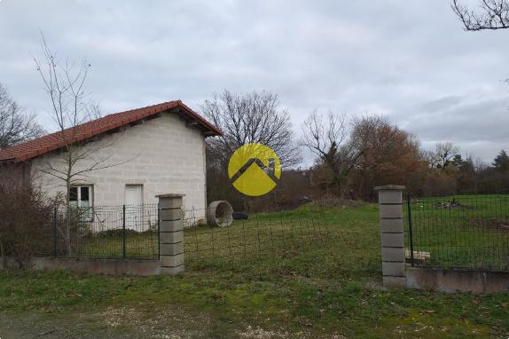 terrain 2000m² idéal camping car 