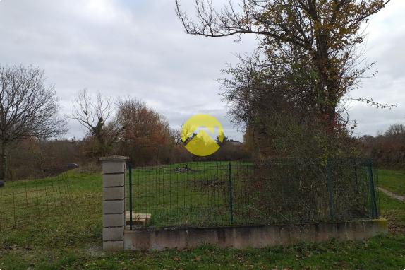  terrain constructible 2000m² 