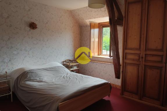 Maison 172 m² sur 9160m² attenant..