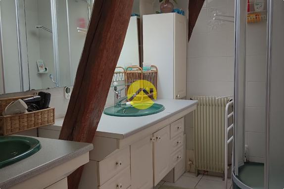 Maison 172 m² sur 9160m² attenant..