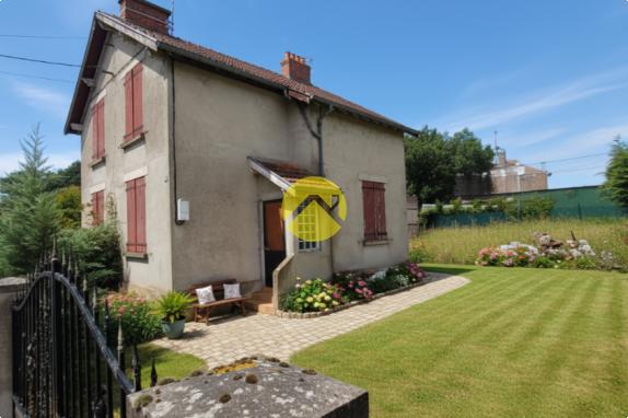 Maison mitoyenne d'un côté