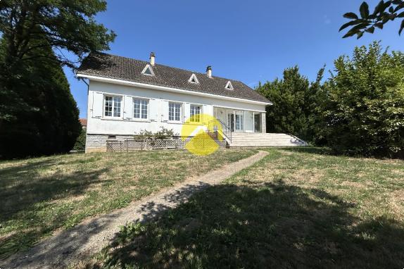 VILLA PROCHE AMBAZAC