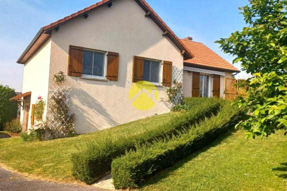 MAISON DE VILLAGE