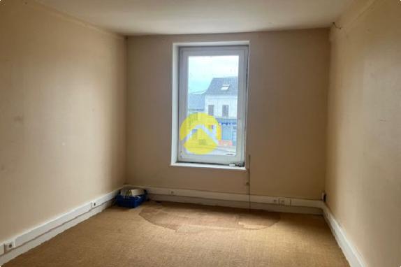 Local commercial 120 m²  