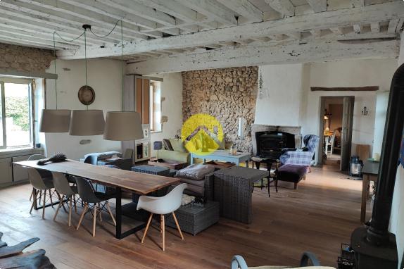Gros potentiel de 156m²...