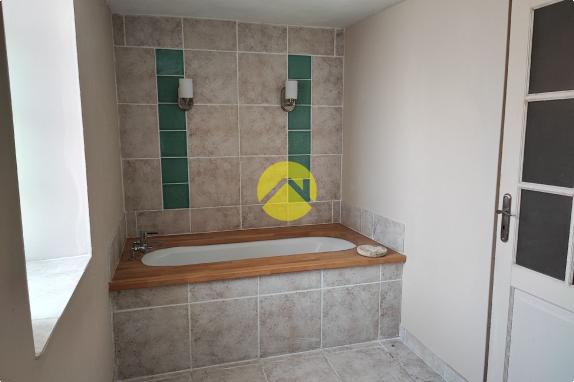 Gros potentiel de 156m²...