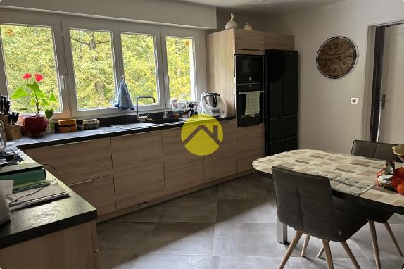 propriété avec piscine