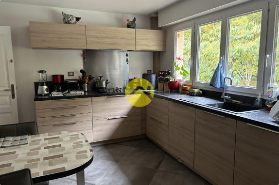 propriété avec piscine