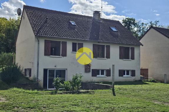 MAISON FAMILIALE