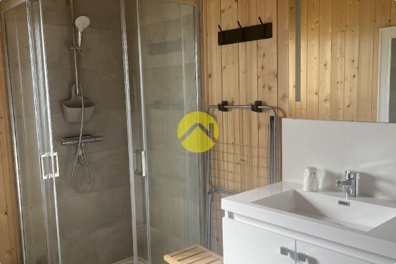 SUPERBE CHALET VENDU MEUBLE