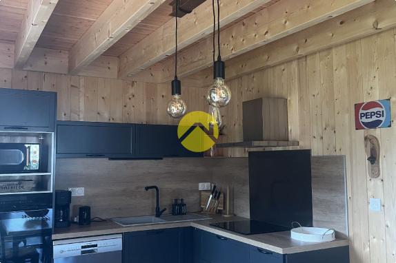 SUPERBE CHALET VENDU MEUBLE