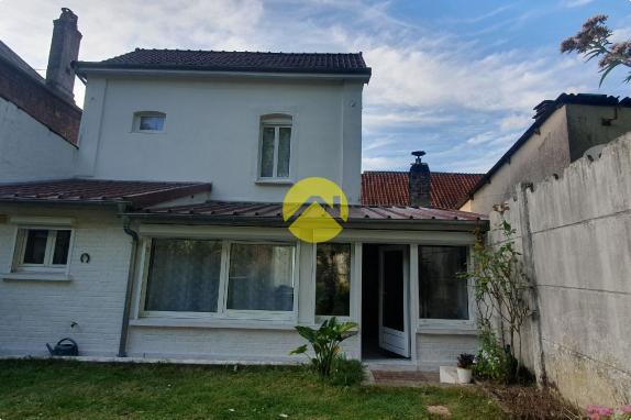 Maison mitoyenne rénovée