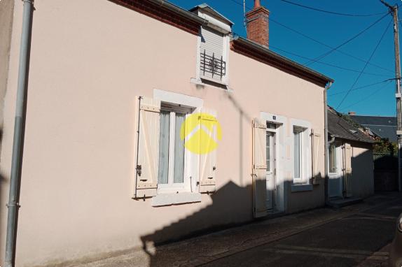 MAISON DE VILLE