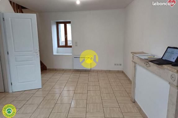 IMMEUBLE avec 2 Appartements  Loués