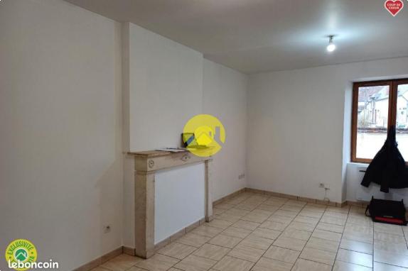 IMMEUBLE avec 2 Appartements  Loués