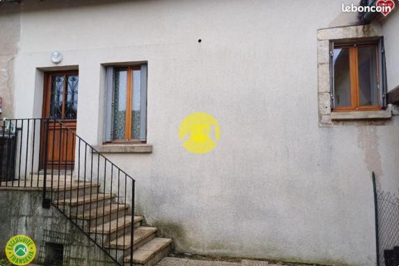 IMMEUBLE avec 2 Appartements  Loués