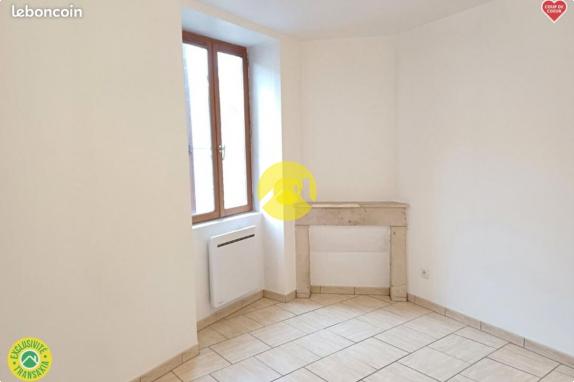 IMMEUBLE avec 2 Appartements  Loués