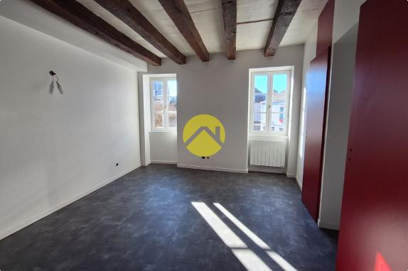 MAISON RENOVEE COEUR DE VILLAGE