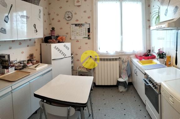 maison avec dépendances et jardin