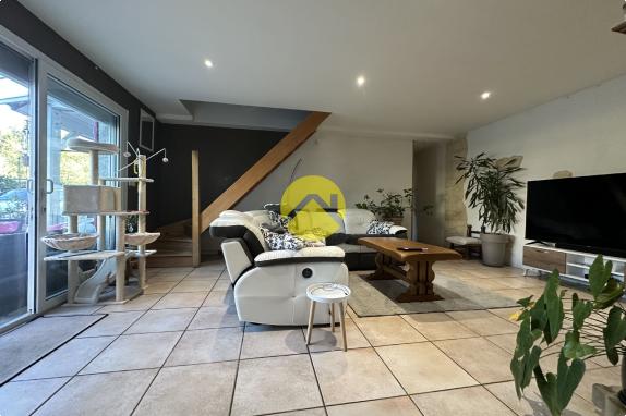 BELLE MAISON FAMILIALE