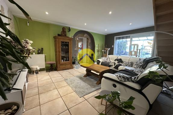 BELLE MAISON FAMILIALE
