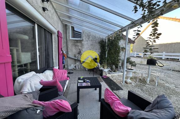 BELLE MAISON FAMILIALE