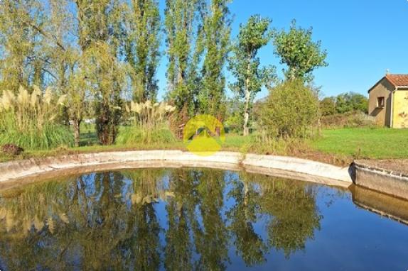 Élégant Manoir en Pierre  à Belves