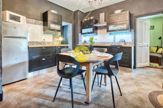 belle maison avec vue et gite