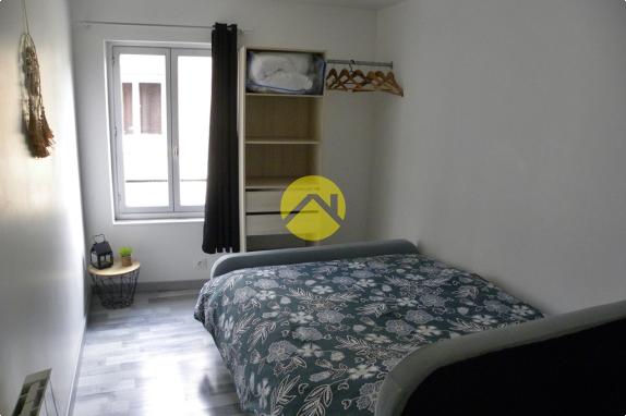 ENTIEREMENT RÉNOVÉ/LOUABLE DE SUITE