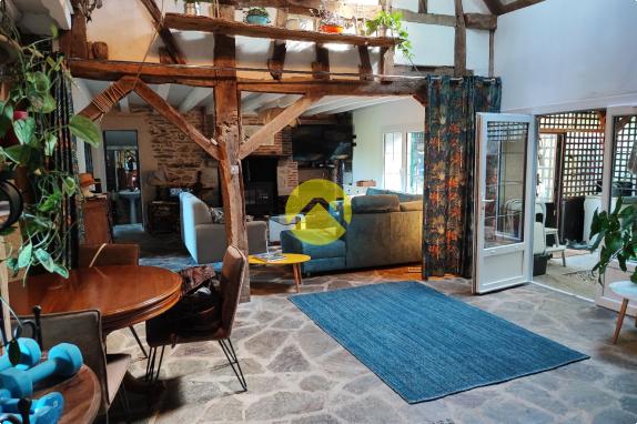 Dans un hameau, 128m² habitable...