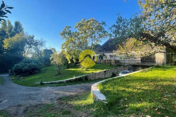 Belle maison de style Périgourdin
