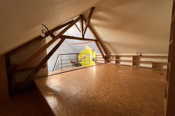 Longère 3 ch sur 2 793 m²