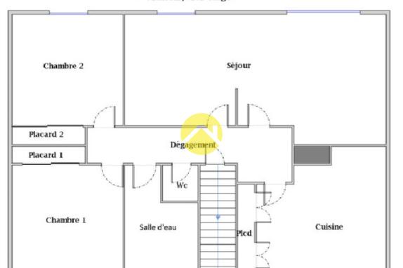 Maison élevée sur sous sol