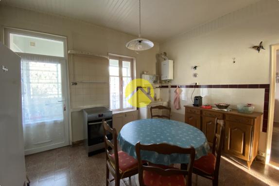  MAISON DE CHARME 10 MIN NEVERS