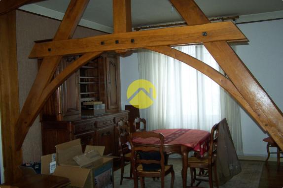 MAISON DE CARACTERE