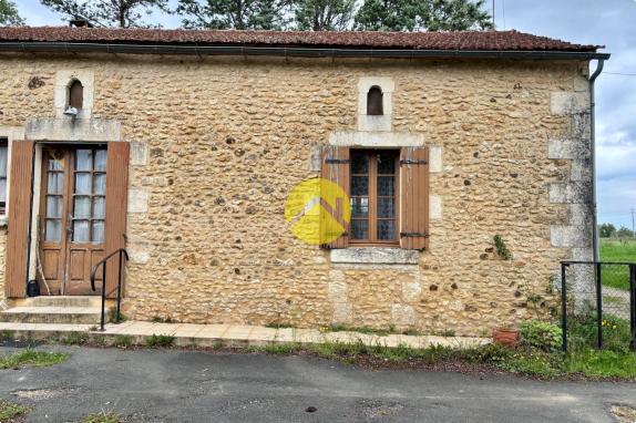 Longère, grange et séchoir à tabac 