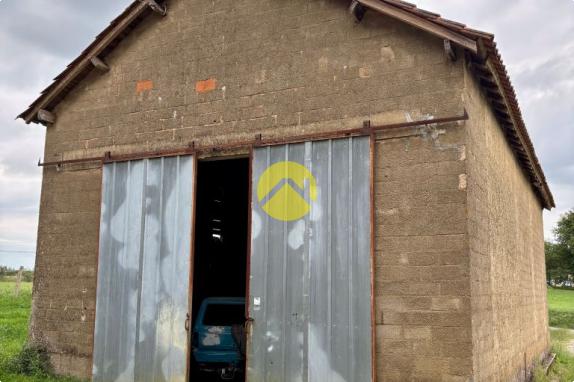 Longère, grange et séchoir à tabac 