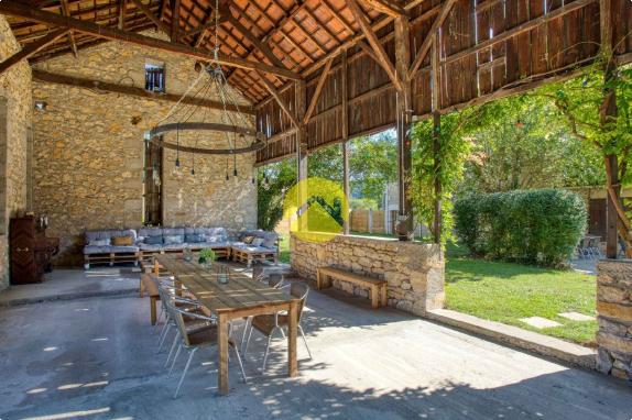 Magnifique Propriété Périgourdine 